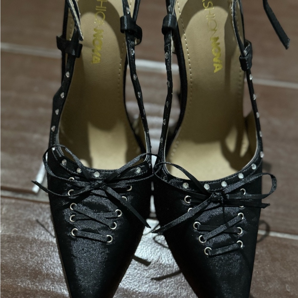 Fashion Nova Black Women's Shoes